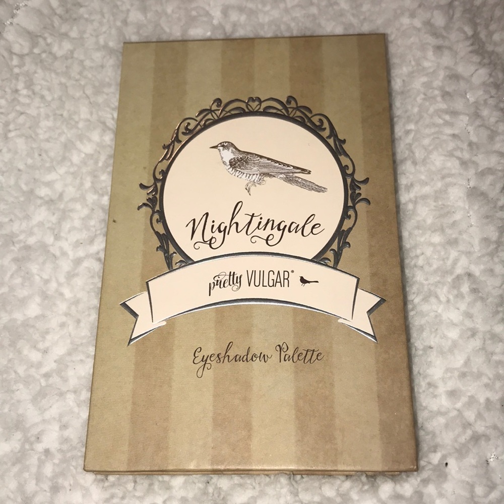 eyeshadow palette from pretty vulgar